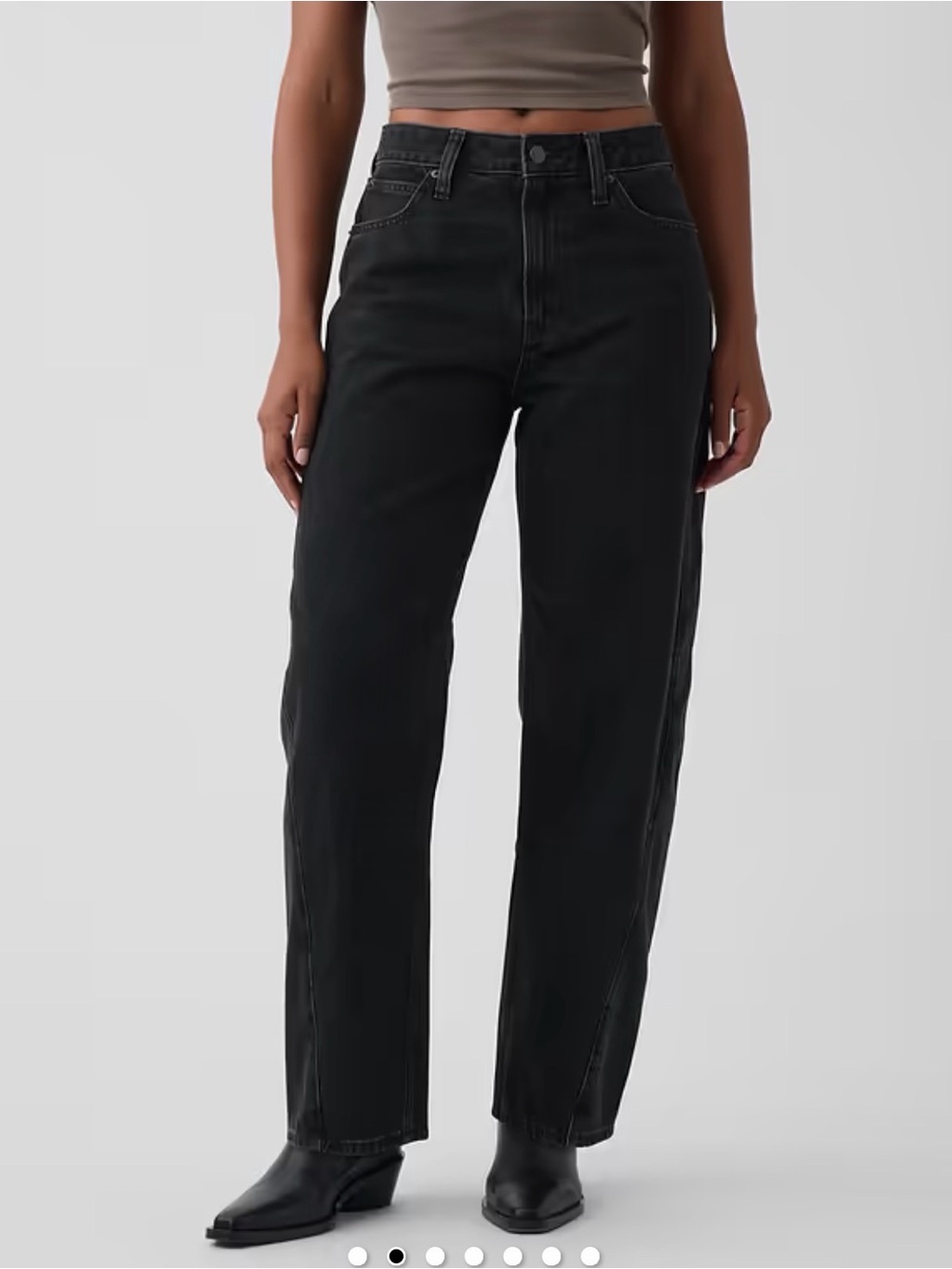 GAP - Curvy High Rise Barrel Jeans - Picture 2 of 6